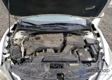 2017 Nissan Altima 2.5 z USA, uszkodzony, nr VIN 1N4AL3AP0HC176121